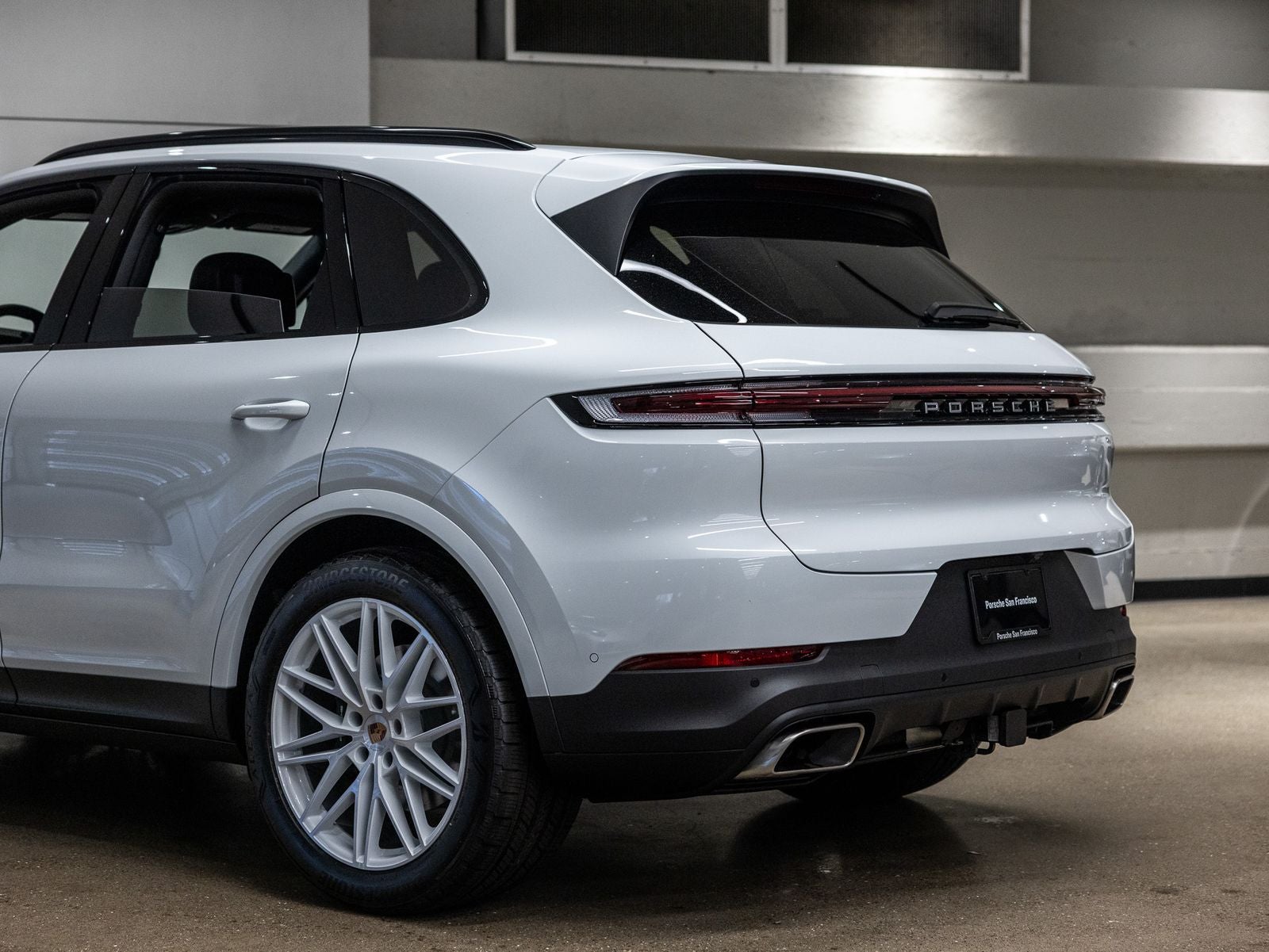 2025 Porsche Cayenne Base