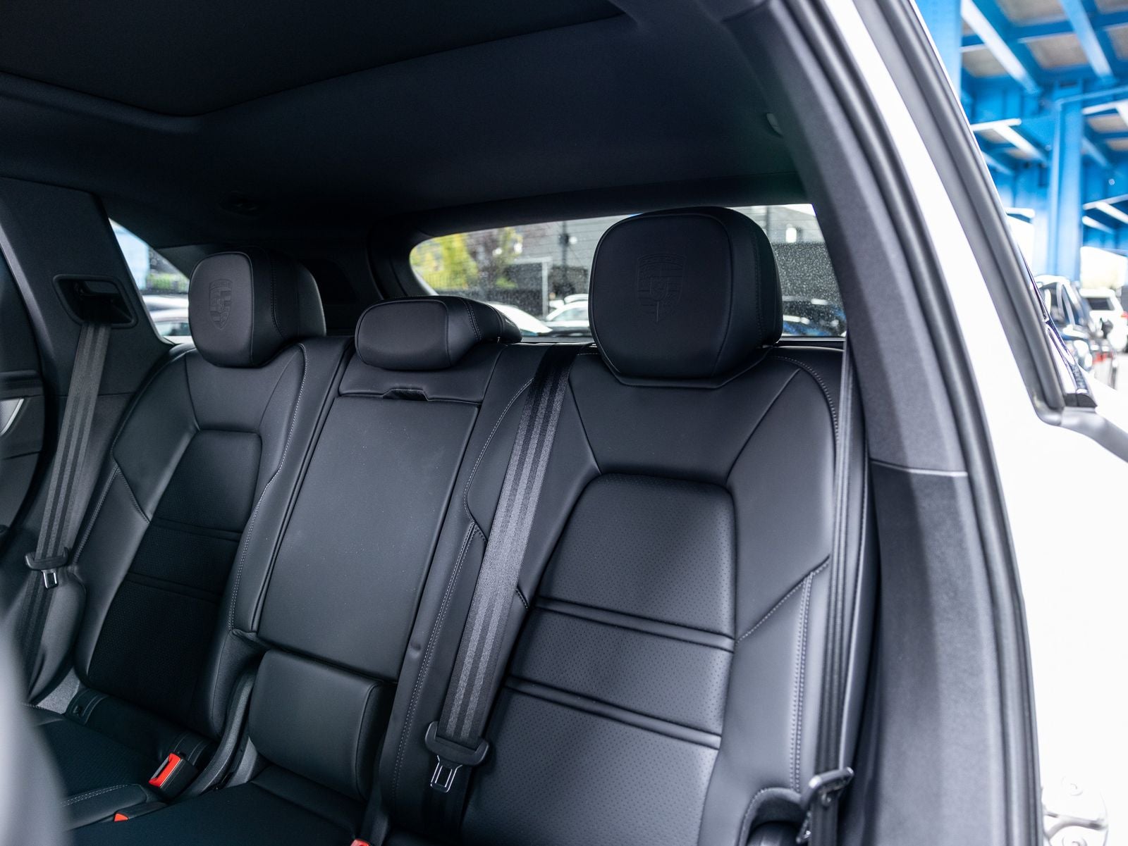 2025 Porsche Cayenne Base