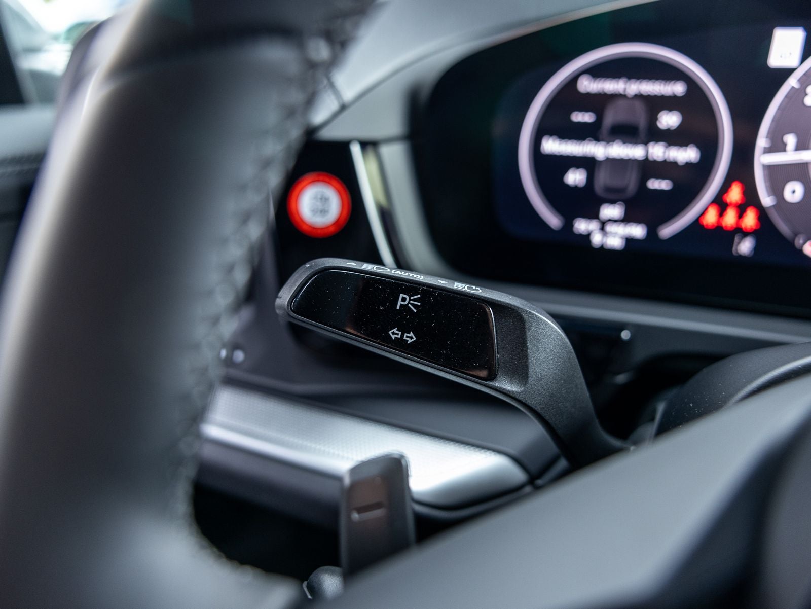 2025 Porsche Cayenne Base