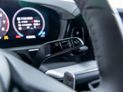 2025 Porsche Cayenne Base