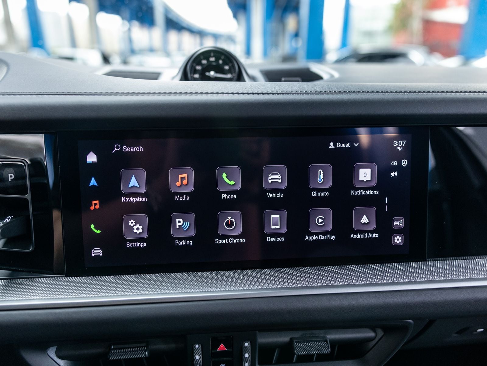 2025 Porsche Cayenne Base