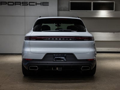 2025 Porsche Cayenne Base