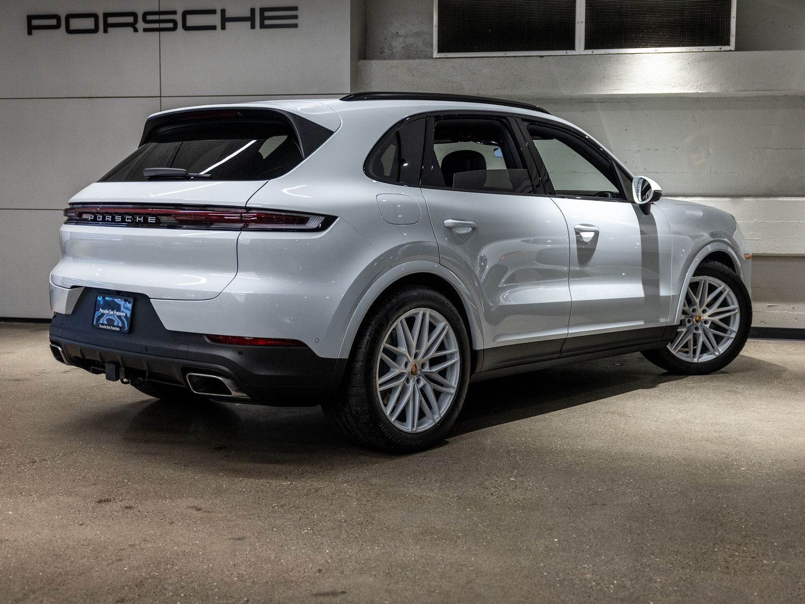2025 Porsche Cayenne Base