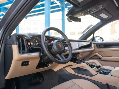 2026 Porsche Cayenne Base