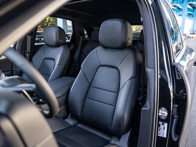 2025 Porsche Cayenne Cayenne