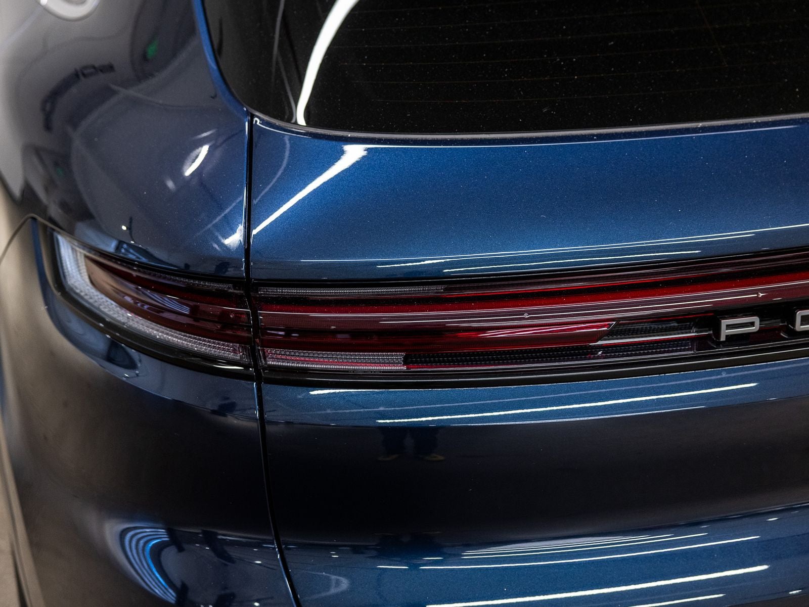 2025 Porsche Cayenne Base