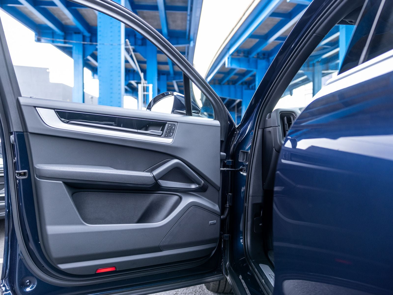 2025 Porsche Cayenne Base