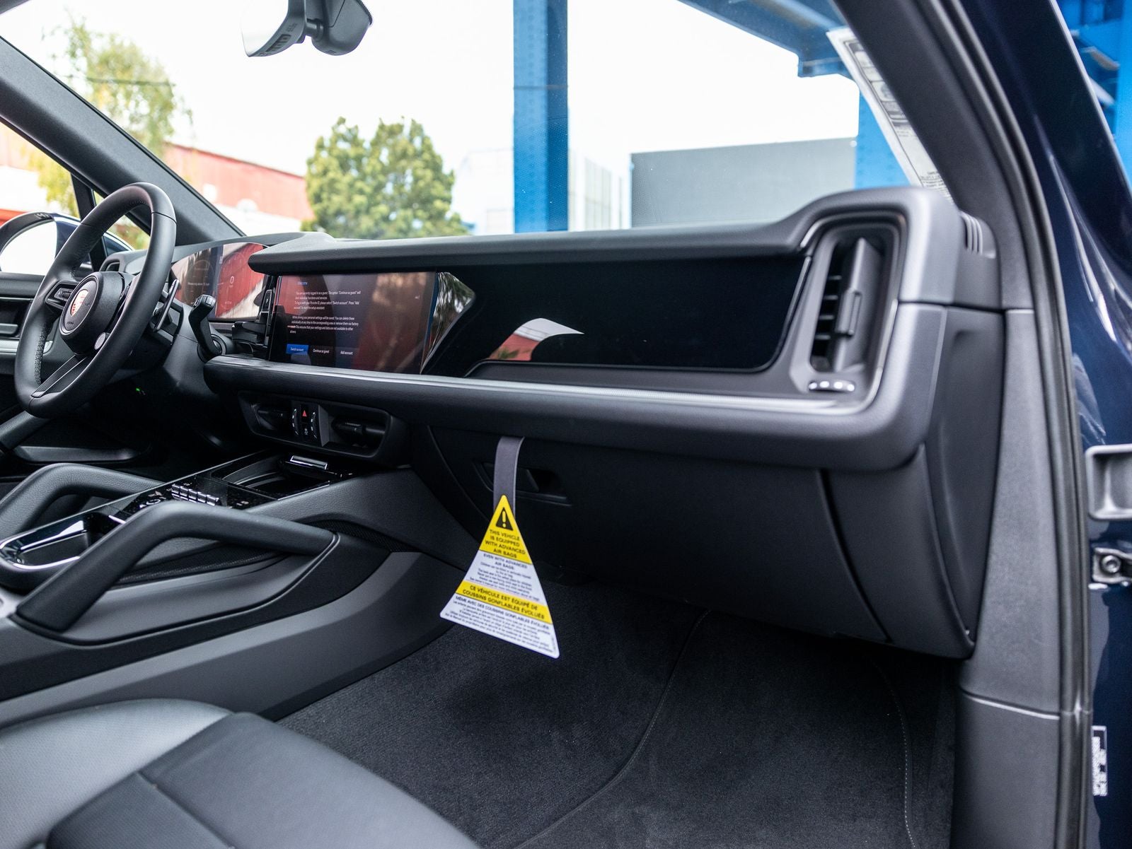 2025 Porsche Cayenne Base