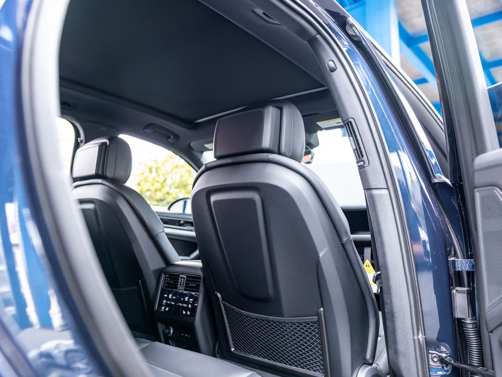 2025 Porsche Cayenne Base