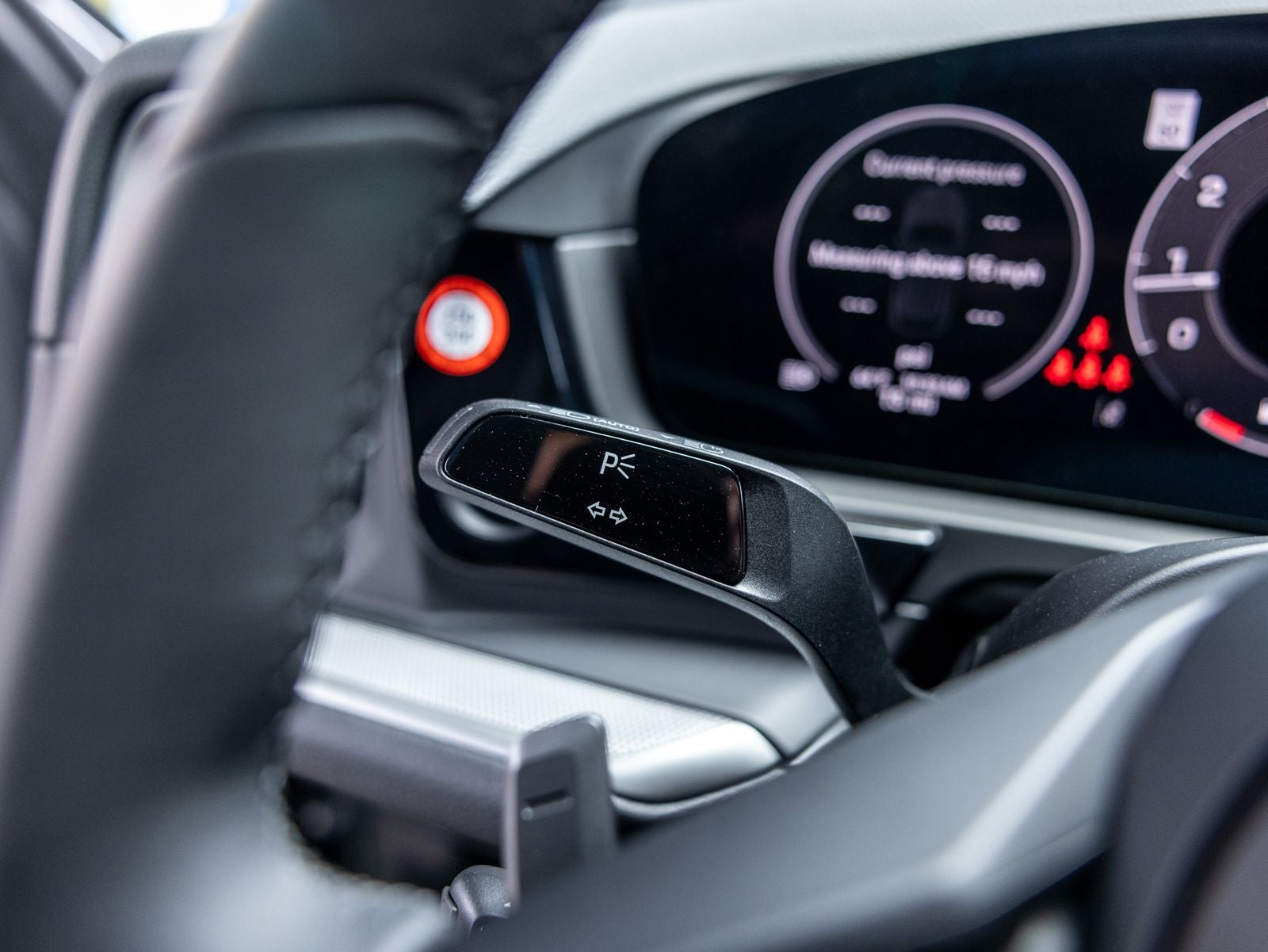 2025 Porsche Cayenne Base