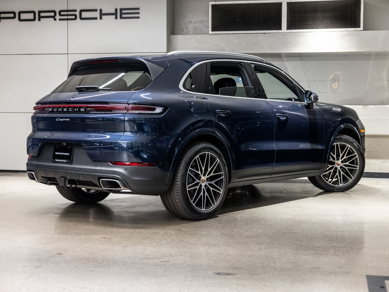 2025 Porsche Cayenne Base