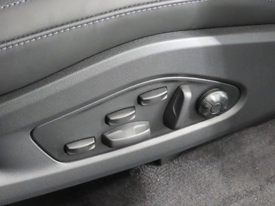 2026 Porsche Macan Macan 4 Electric