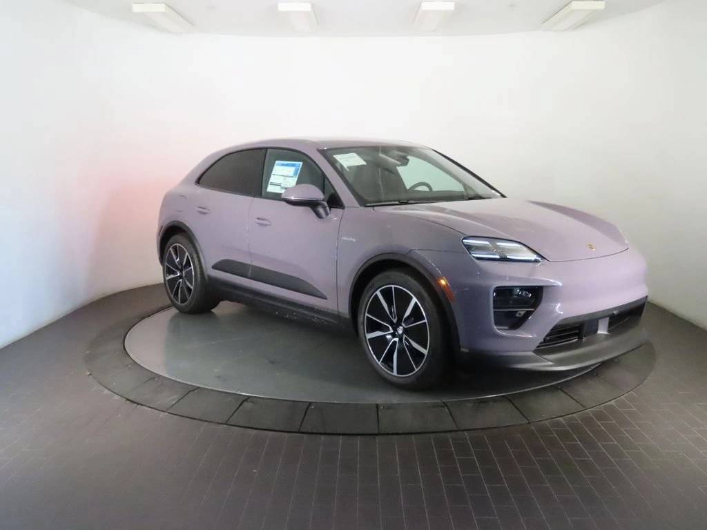 2026 Porsche Macan Macan 4 Electric