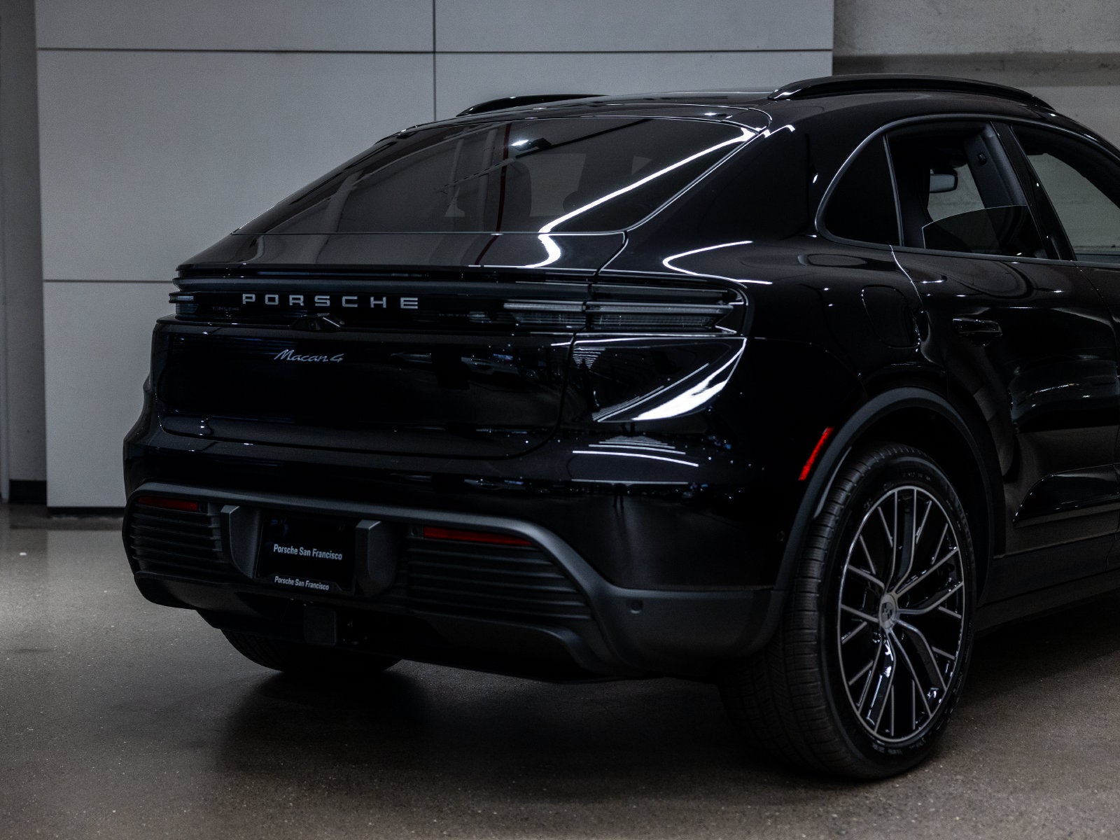 2026 Porsche Macan Macan 4 Electric