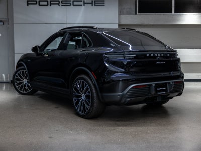 2026 Porsche Macan Macan 4 Electric