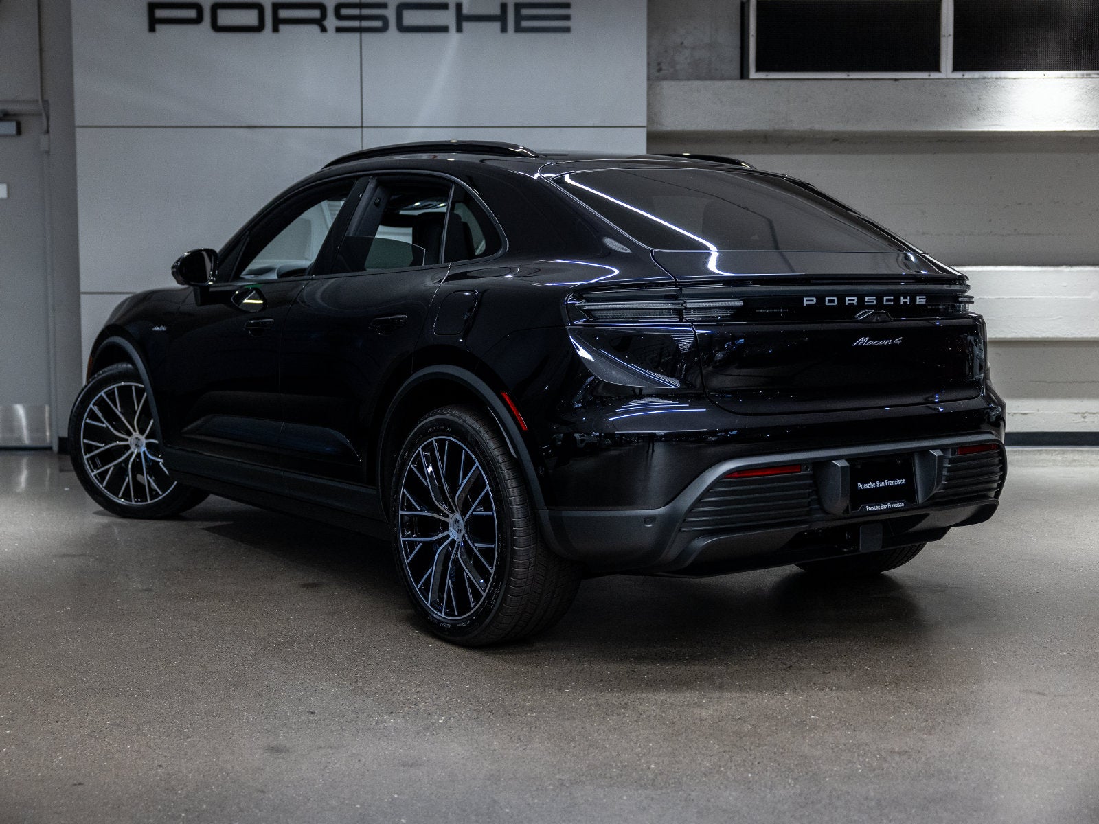 2026 Porsche Macan Macan 4 Electric