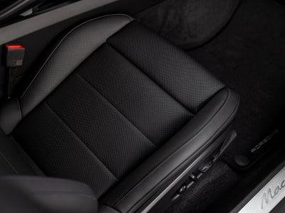 2026 Porsche Macan Macan 4 Electric