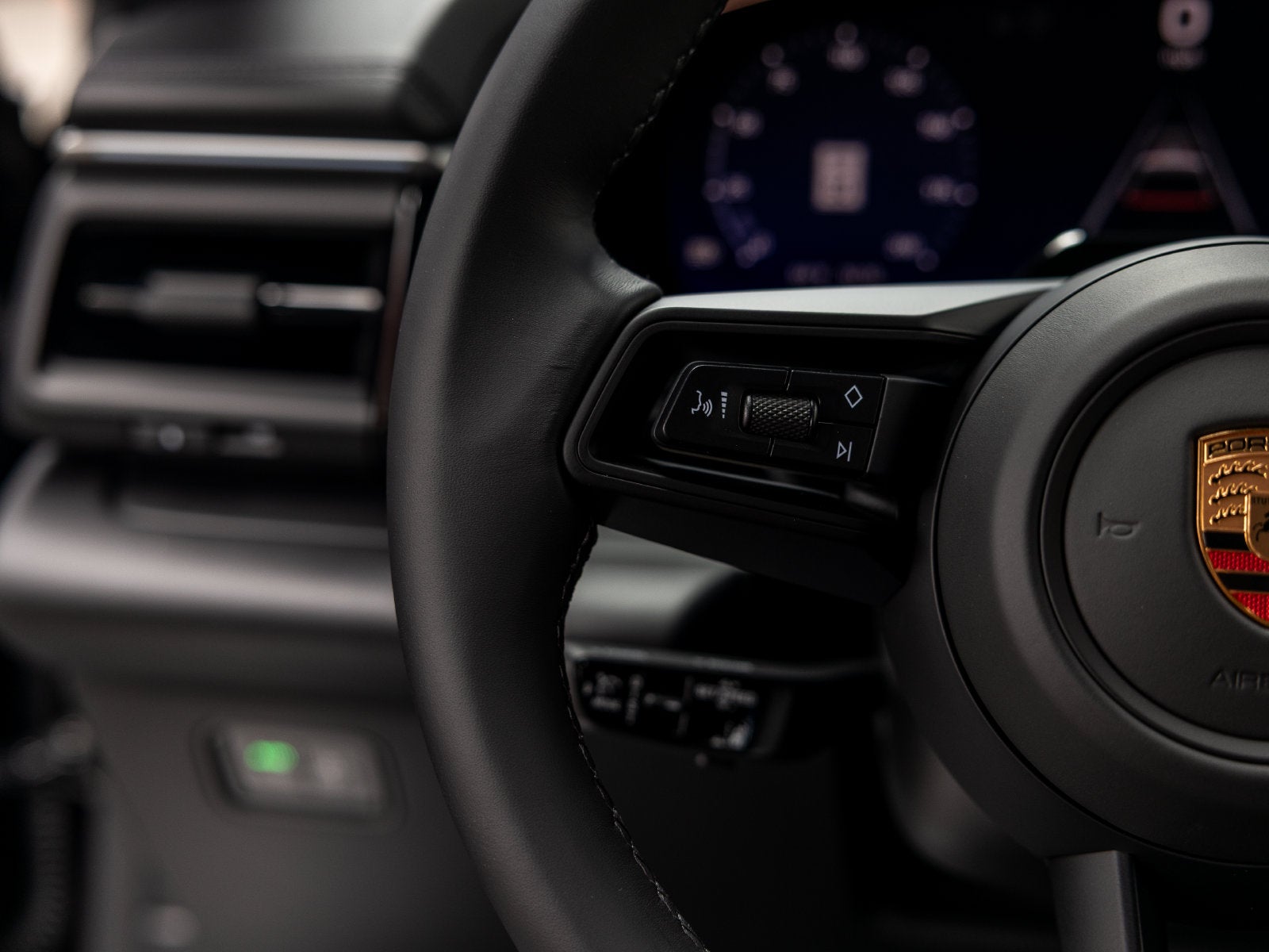 2026 Porsche Macan Macan 4 Electric