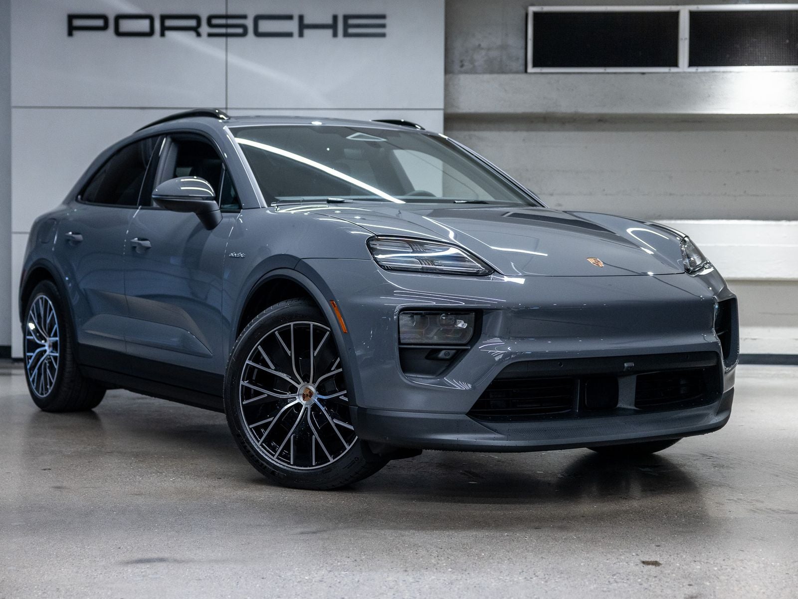 2026 Porsche Macan Macan 4 Electric