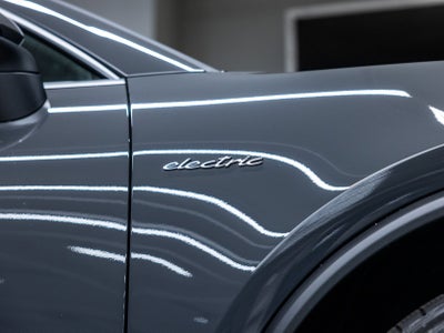 2026 Porsche Macan Macan 4 Electric