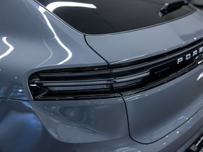 2026 Porsche Macan Macan 4 Electric