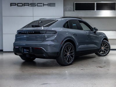 2026 Porsche Macan Macan 4 Electric