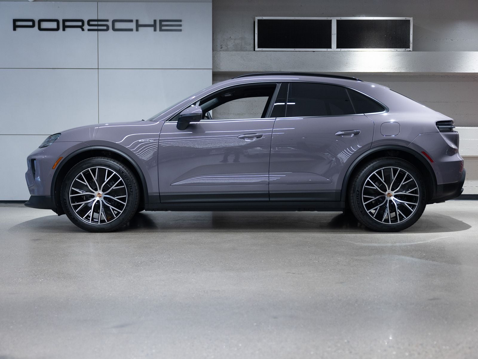 2026 Porsche Macan 4 Electric