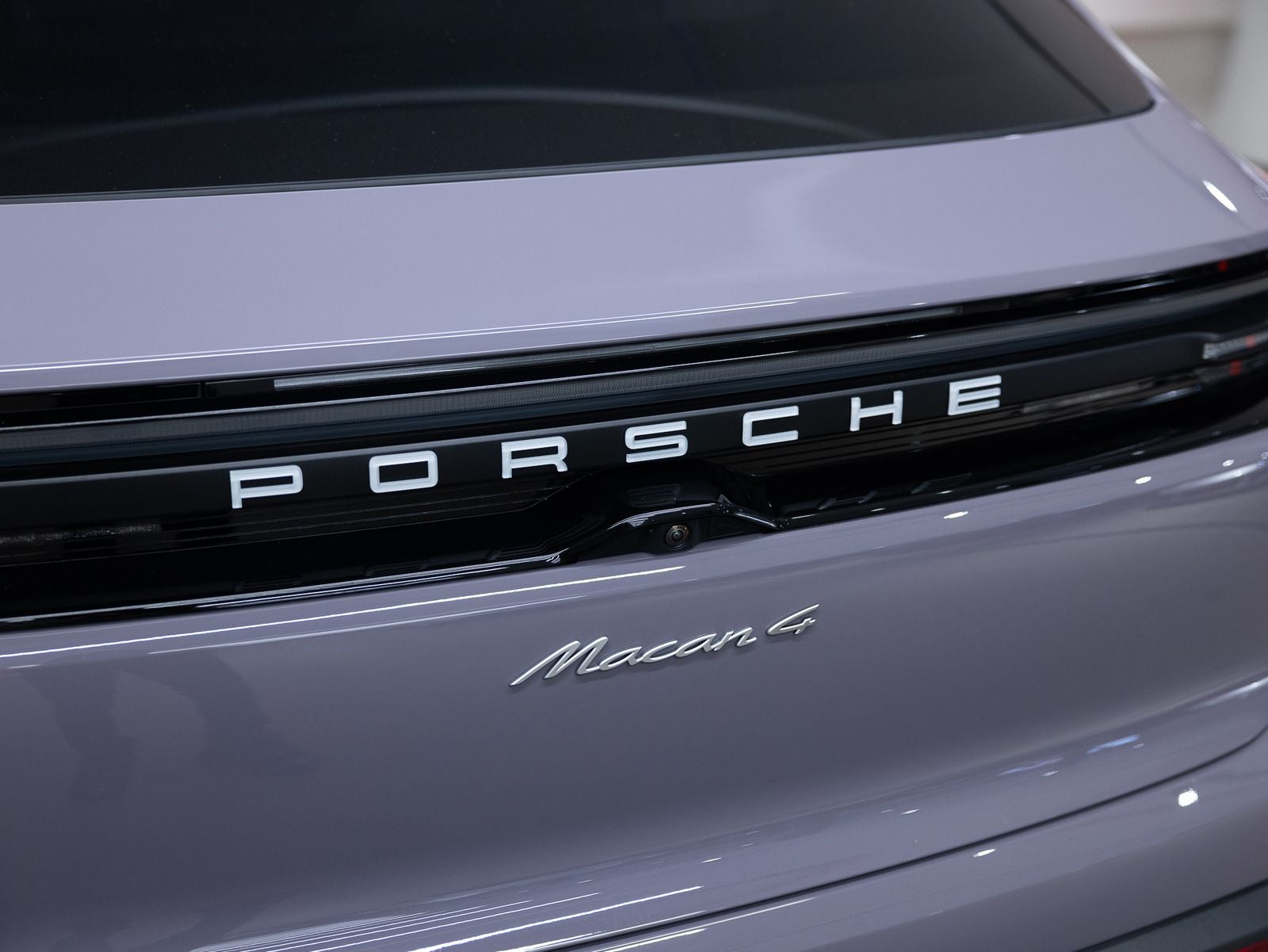 2026 Porsche Macan 4 Electric