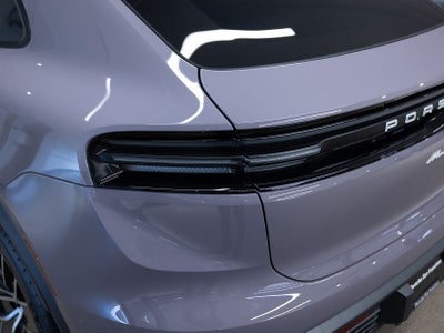 2026 Porsche Macan 4 Electric