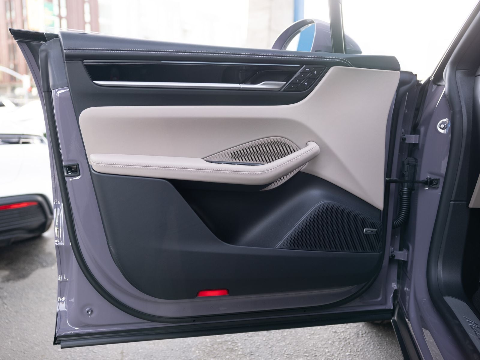 2026 Porsche Macan 4 Electric