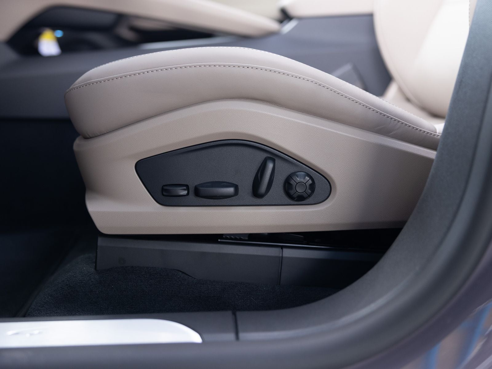 2026 Porsche Macan 4 Electric