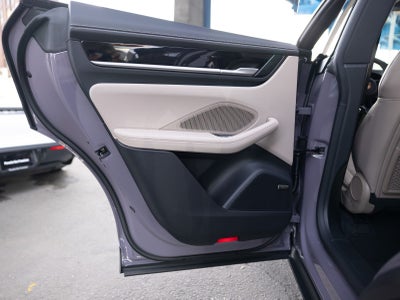 2026 Porsche Macan 4 Electric