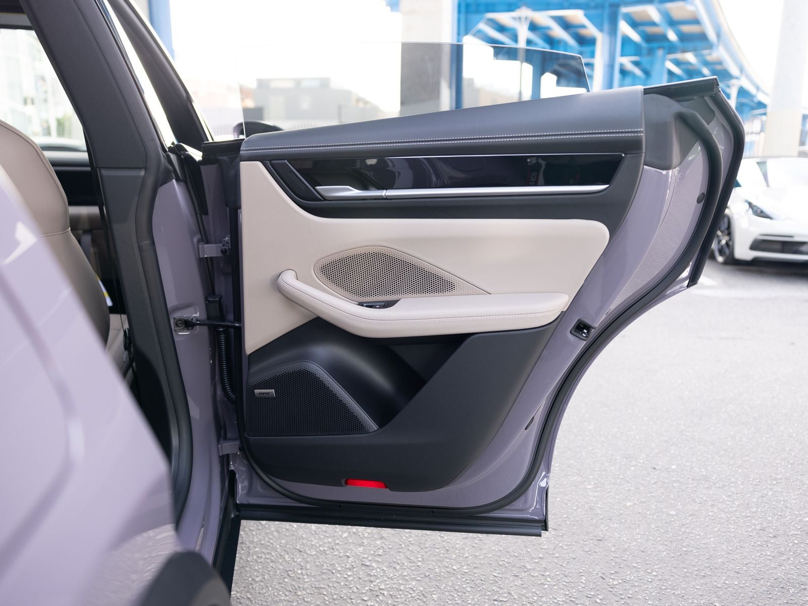 2026 Porsche Macan 4 Electric