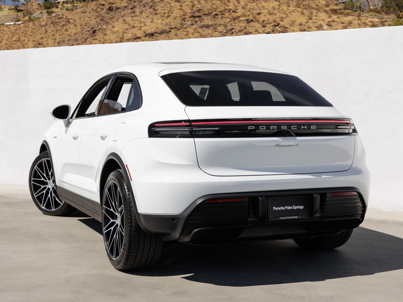 2026 Porsche Macan Macan 4 Electric