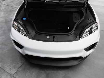 2026 Porsche Macan Macan 4 Electric