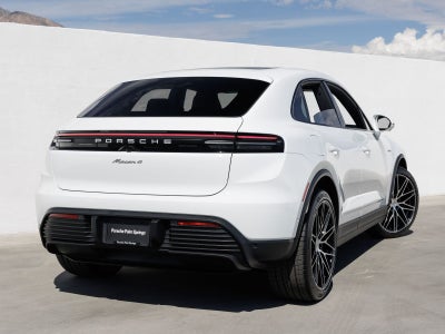 2026 Porsche Macan Macan 4 Electric