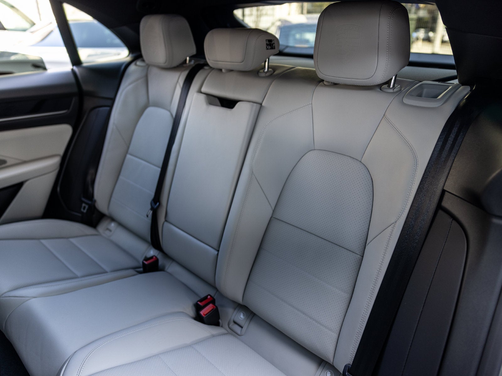 2026 Porsche Macan Macan 4 Electric
