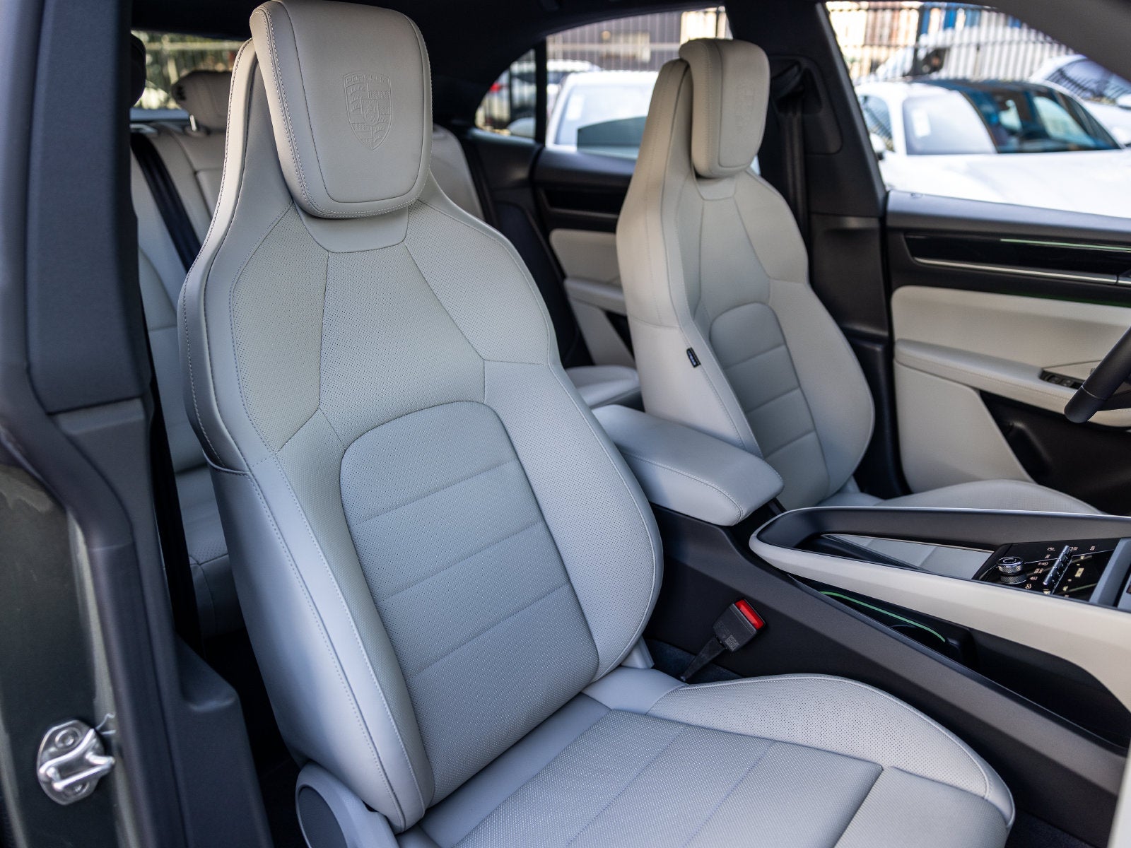 2026 Porsche Macan Macan 4 Electric
