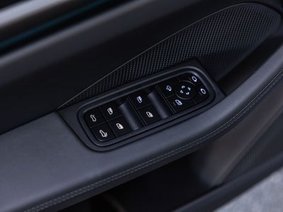 2026 Porsche Macan Macan 4 Electric