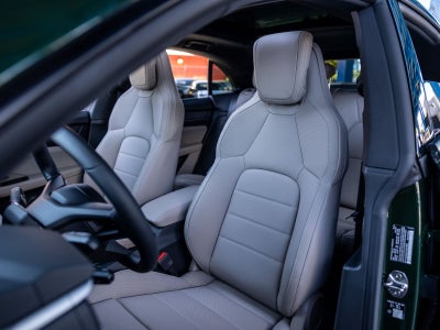 2026 Porsche Macan Macan 4 Electric