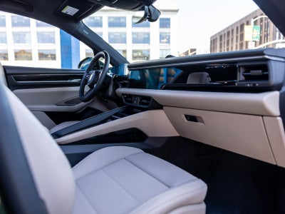 2026 Porsche Macan Macan 4 Electric
