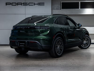 2026 Porsche Macan Macan 4 Electric