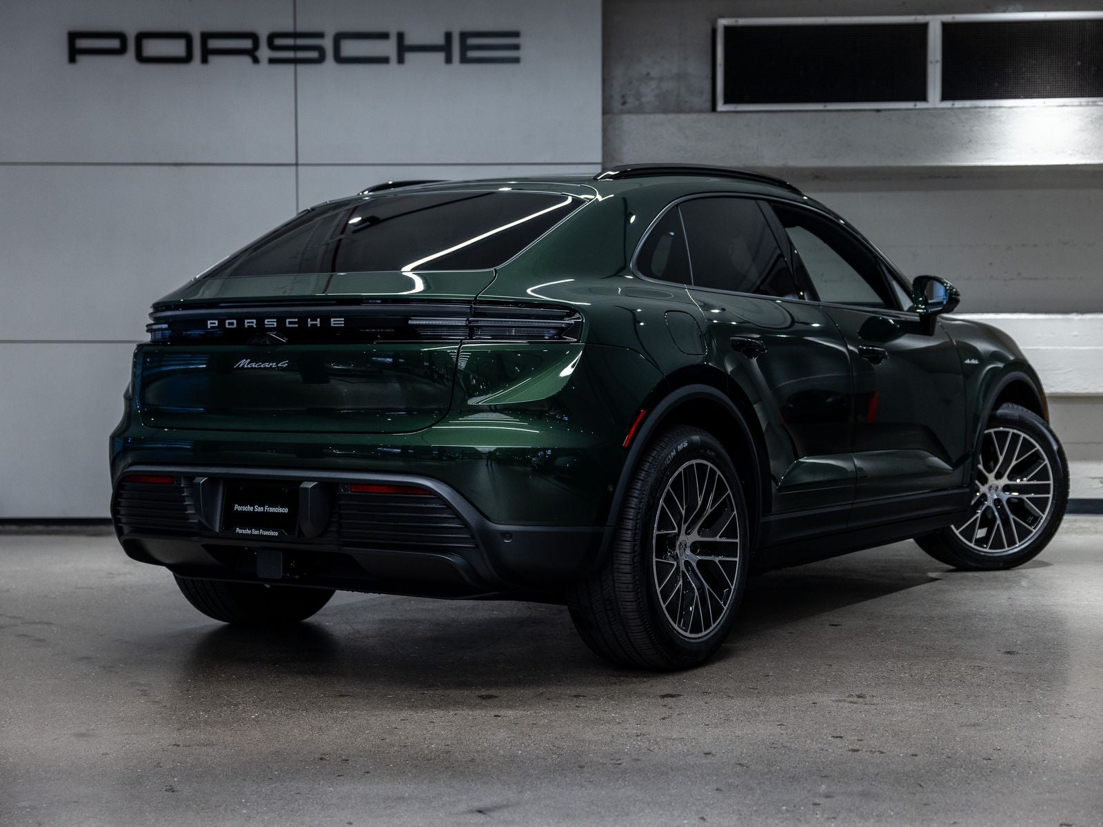2026 Porsche Macan Macan 4 Electric