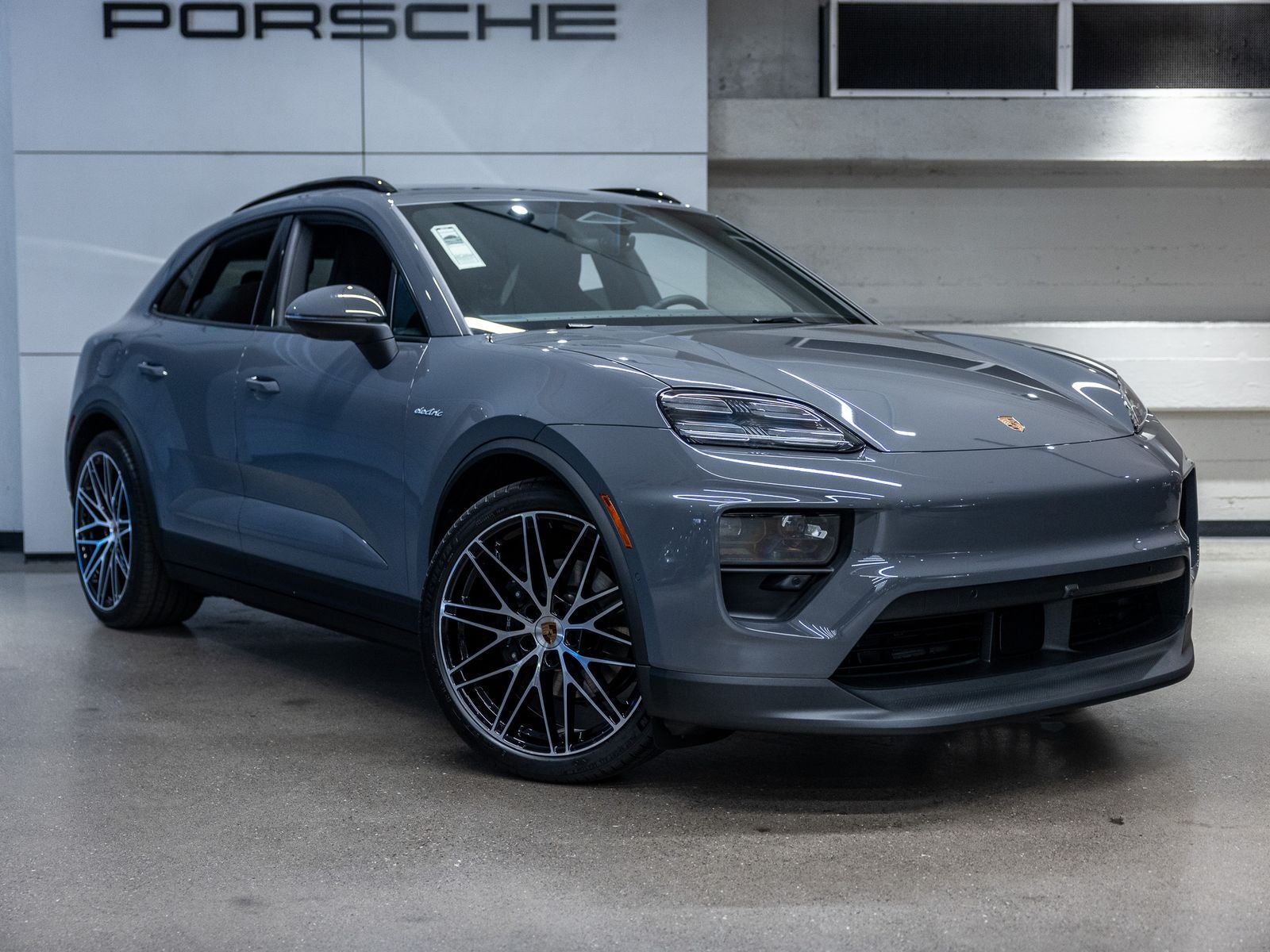 2026 Porsche Macan 4 Electric