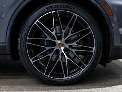 2026 Porsche Macan 4 Electric