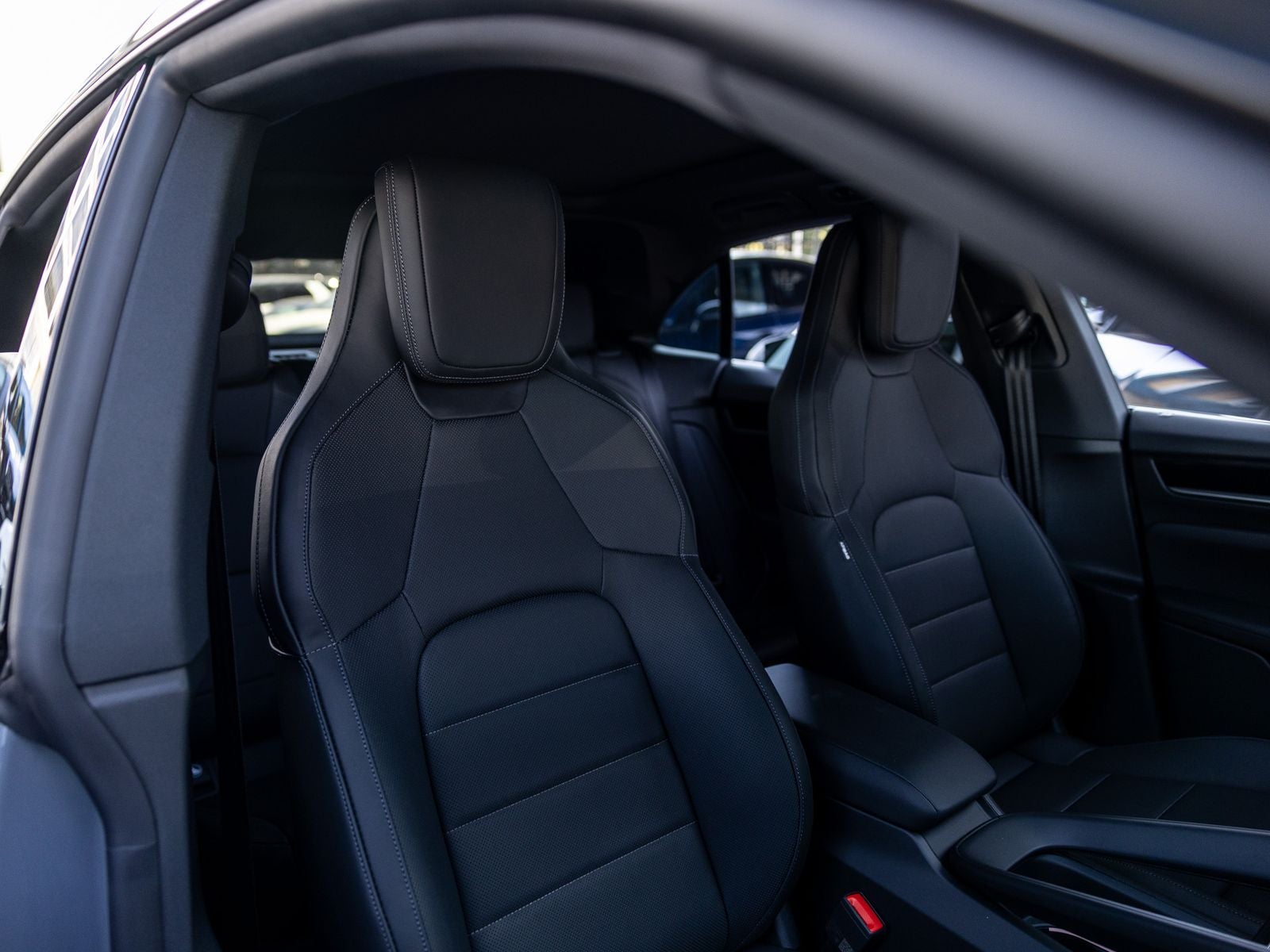 2026 Porsche Macan 4 Electric