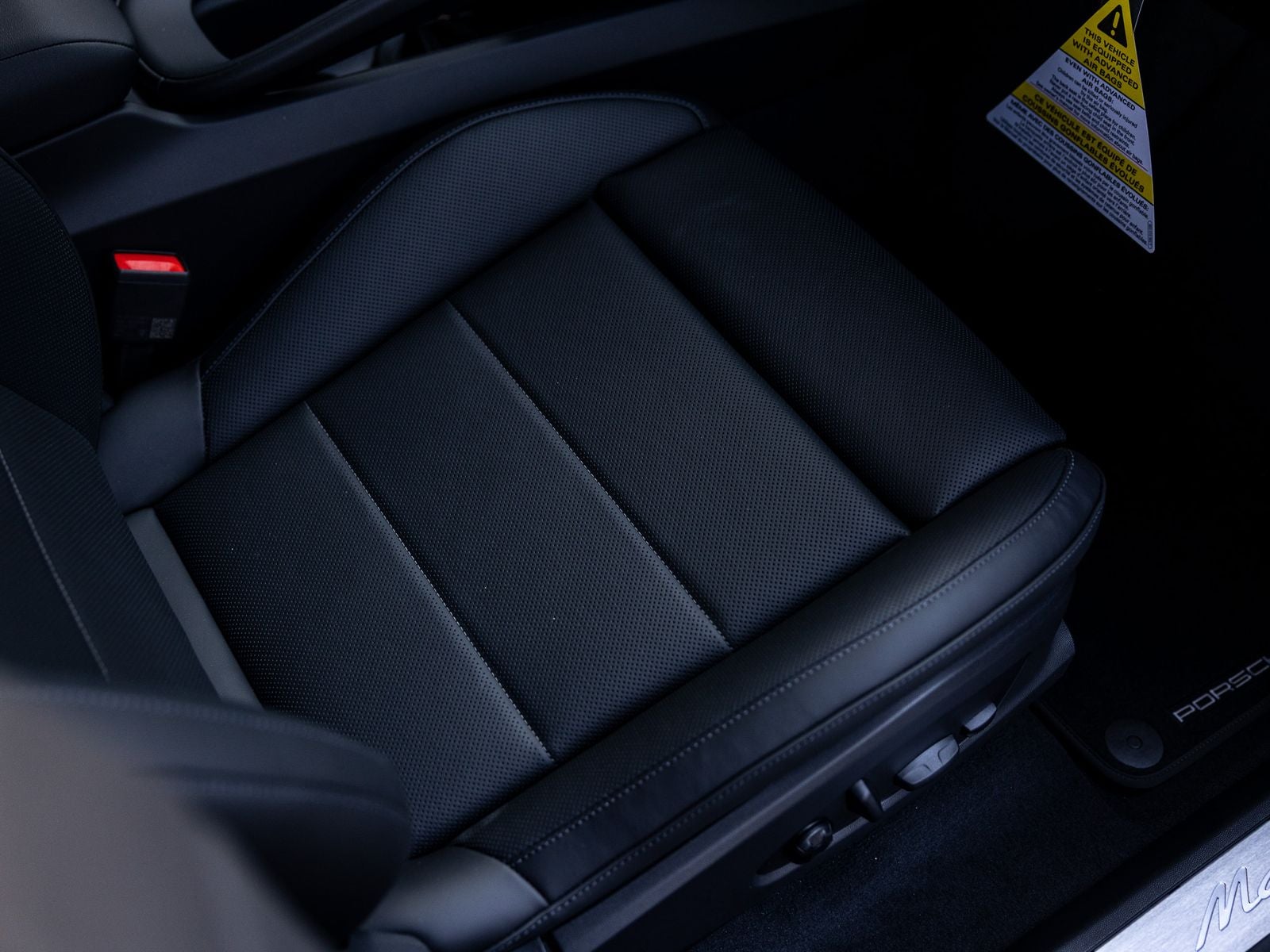 2026 Porsche Macan 4 Electric