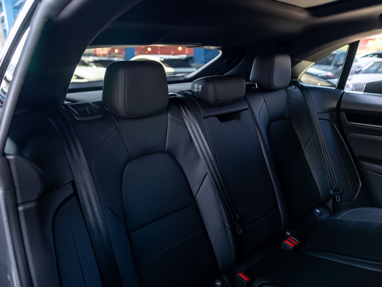 2026 Porsche Macan 4 Electric