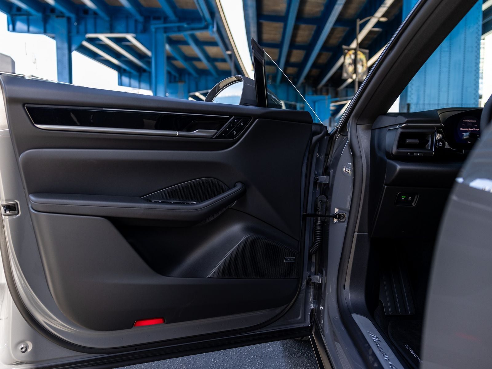 2026 Porsche Macan 4 Electric