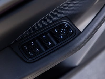 2026 Porsche Macan 4 Electric